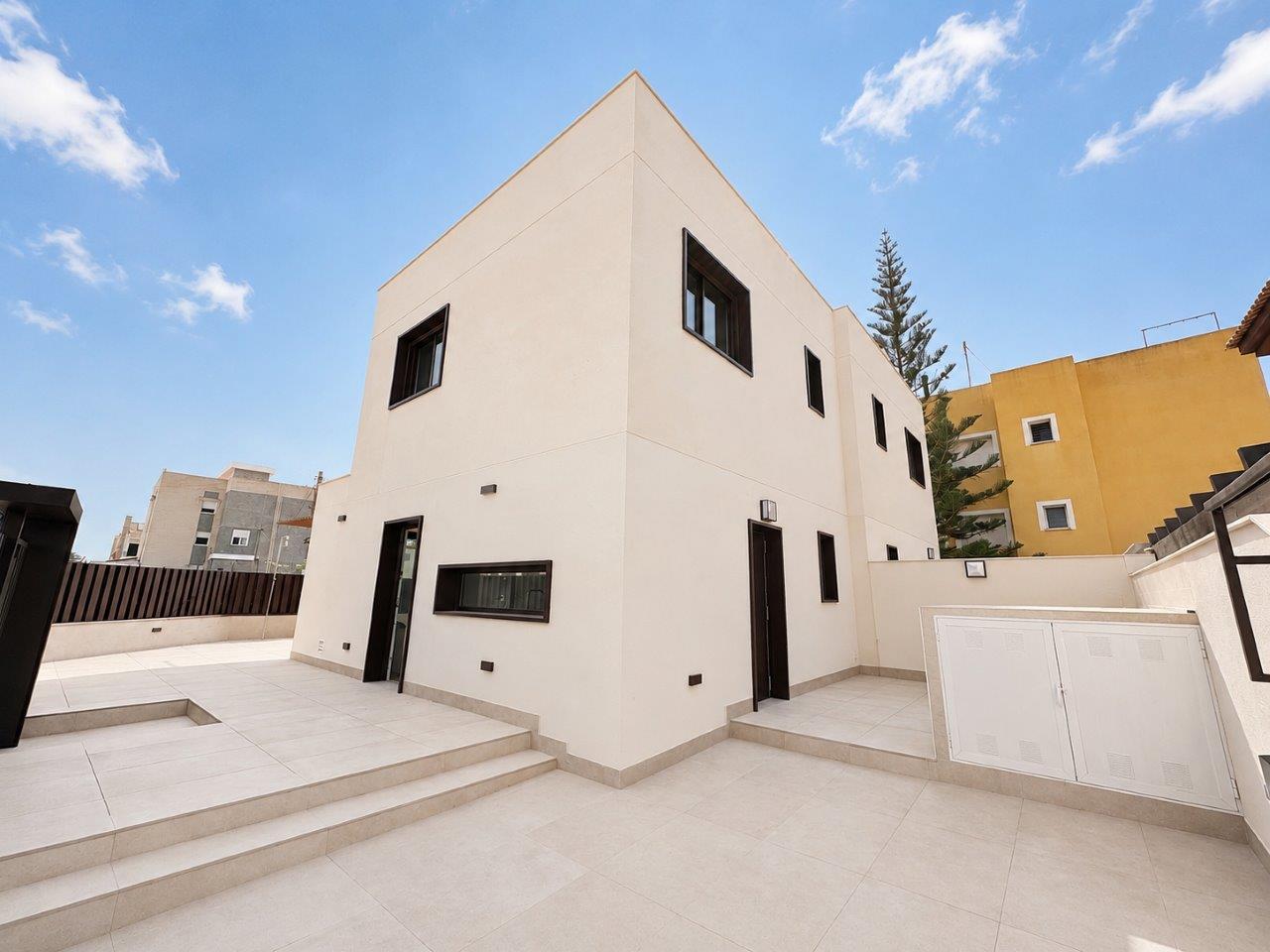 Villa en venta en Santiago De La Ribera