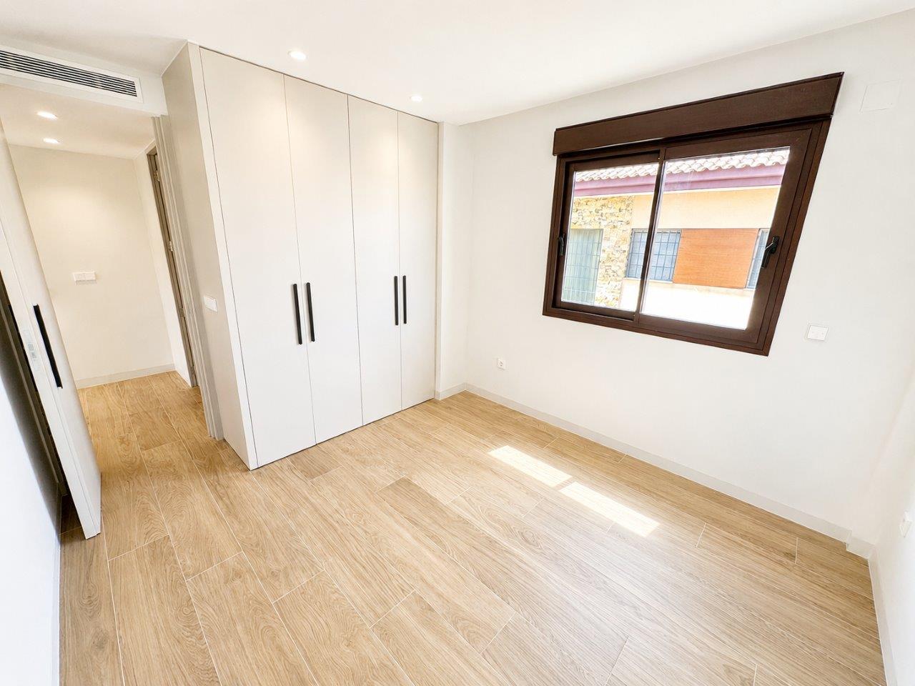 Villa en venta en Santiago De La Ribera