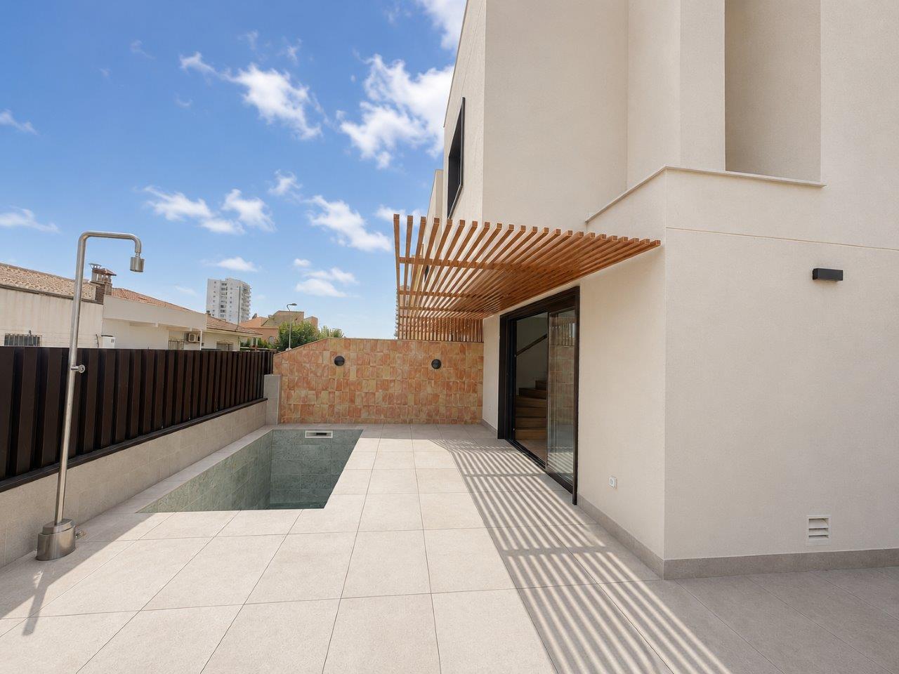 Villa en venta en Santiago De La Ribera