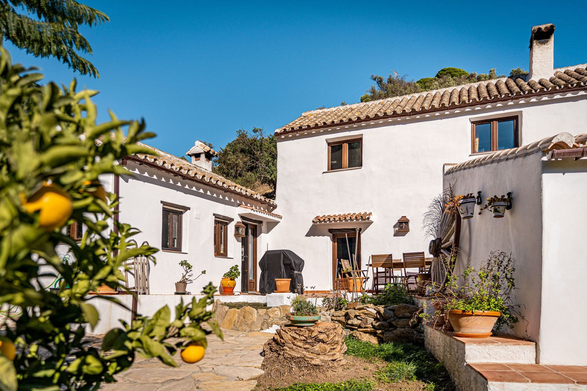 Finca for sale in Casares, Málaga, Spain
