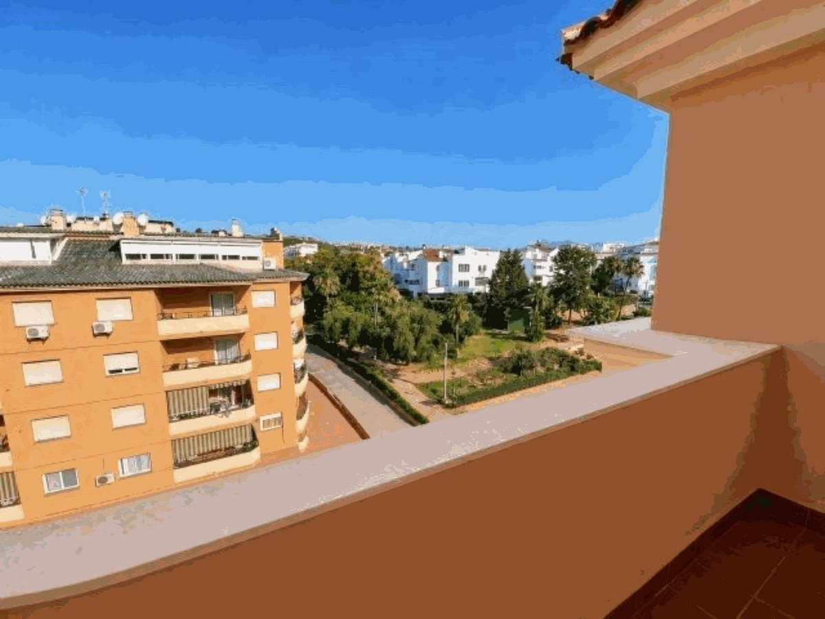 Piso en venta en San Luis De Sabinillas