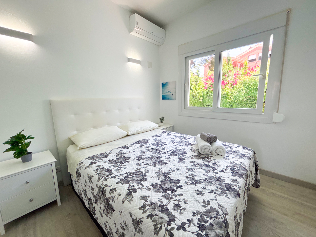 Villa for sale in Dehesa De Campoamor, Alicante, Spain