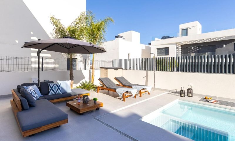 Villa for sale in Algorfa, Alicante, Spain