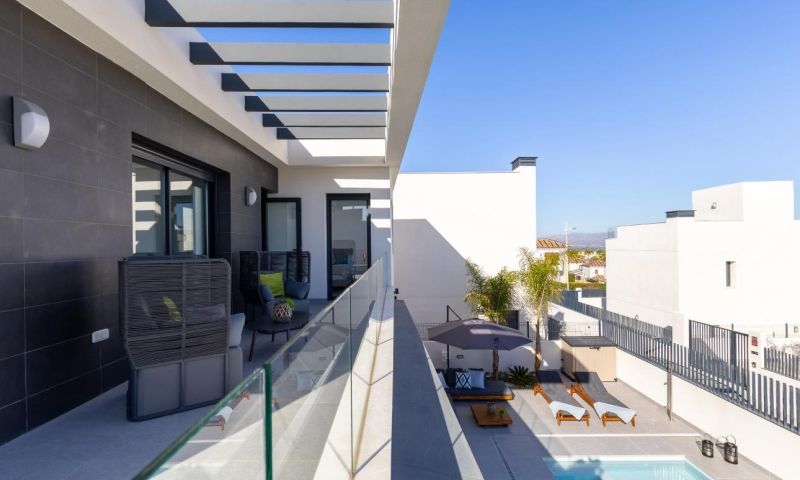 Villa for sale in Algorfa, Alicante, Spain
