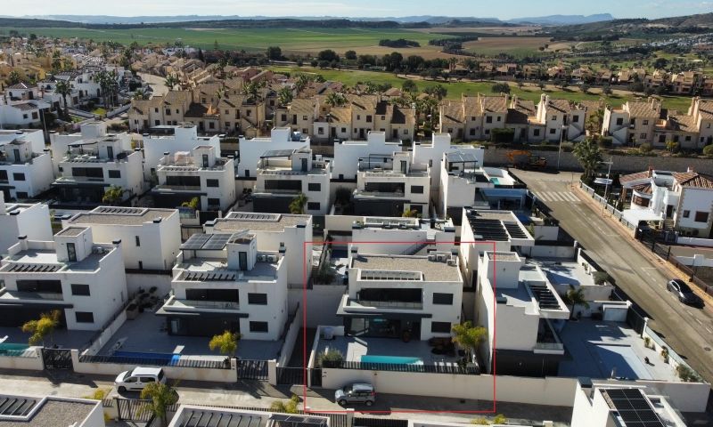 Villa for sale in Algorfa, Alicante, Spain