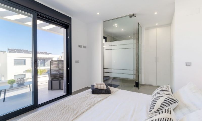 Villa for sale in Algorfa, Alicante, Spain