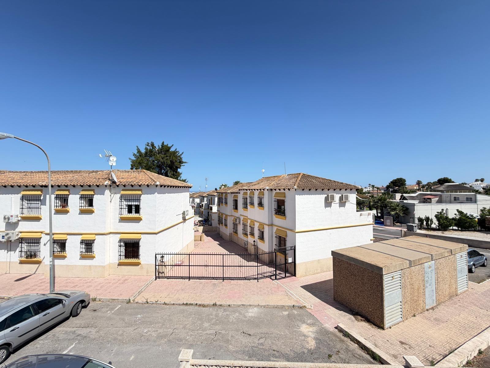 Piso en venta en San Miguel De Salinas