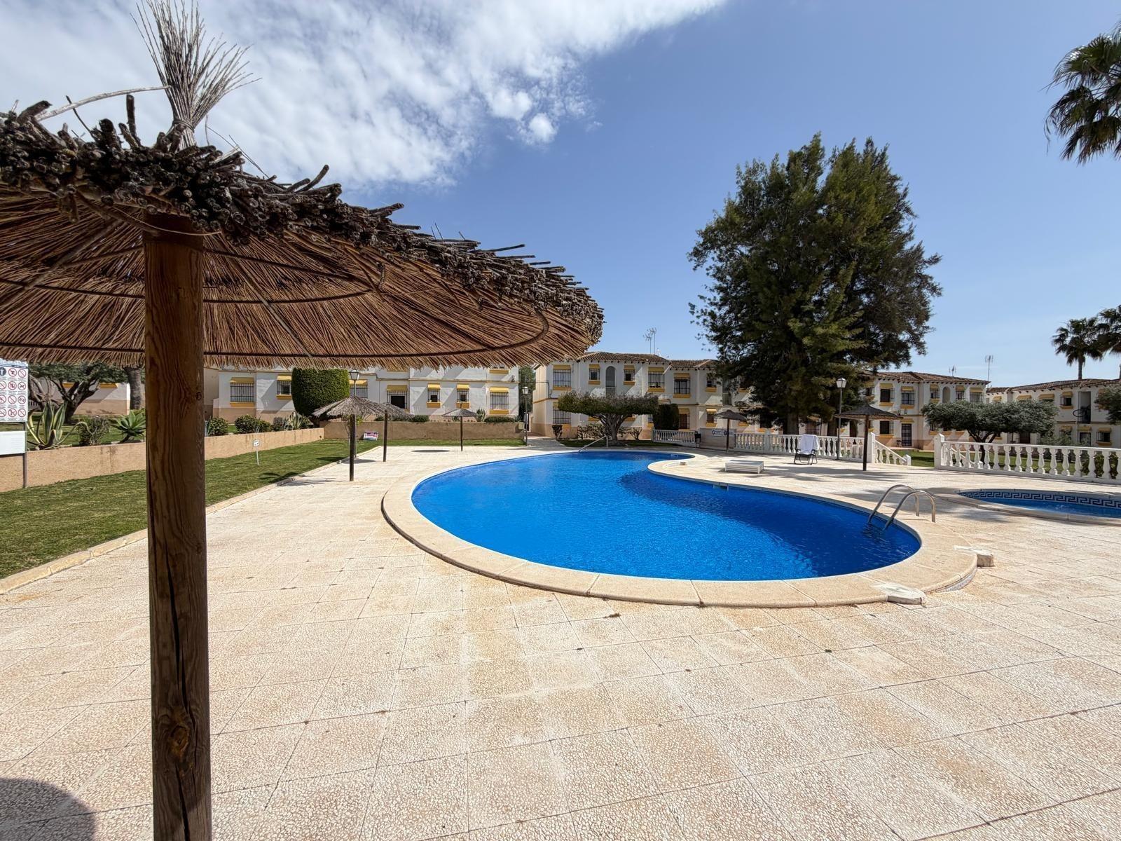 Piso en venta en San Miguel De Salinas