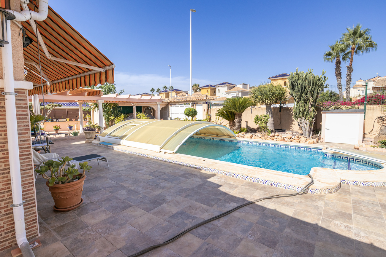Villa for sale in La Regia, Alicante, Spain