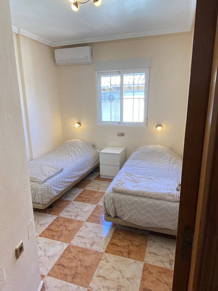 Bungalow for sale in Lomas De Caboroig, Alicante, Spain