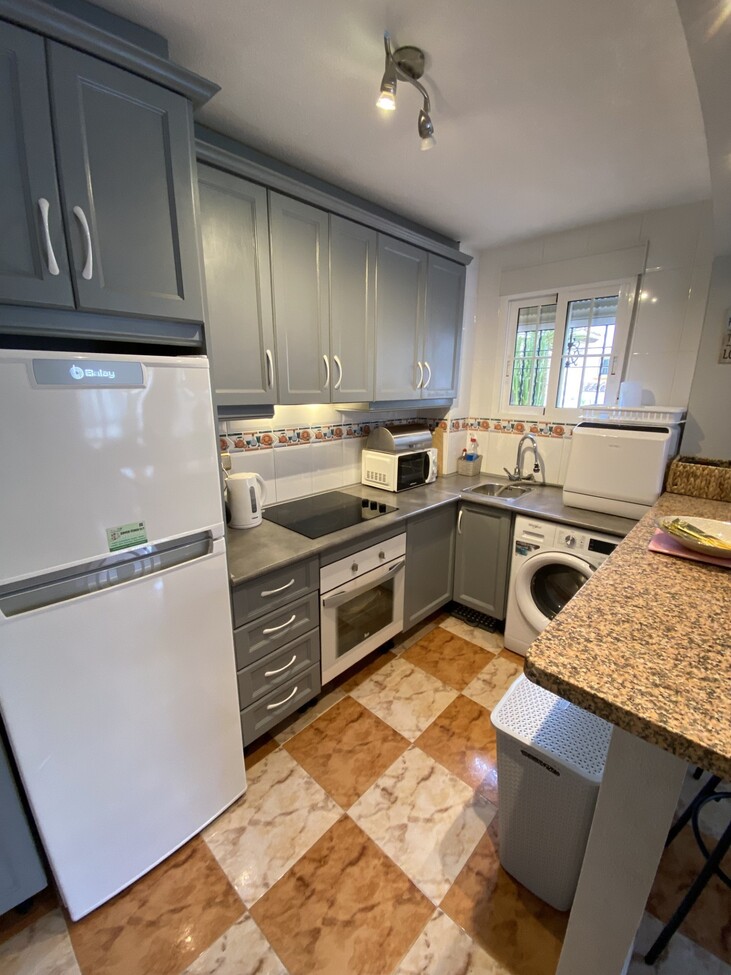 Bungalow for sale in Lomas De Caboroig, Alicante, Spain