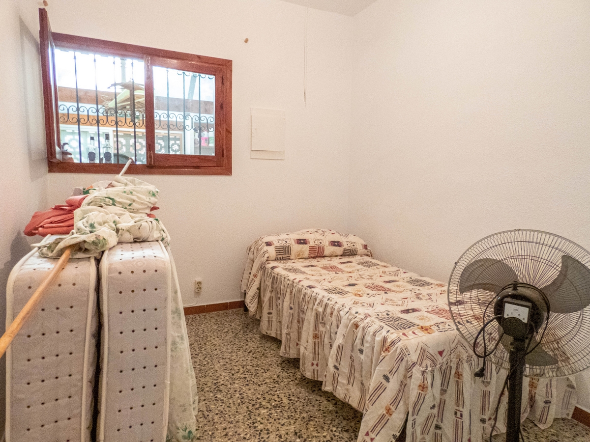 Villa for sale in Dehesa De Campoamor, Alicante, Spain