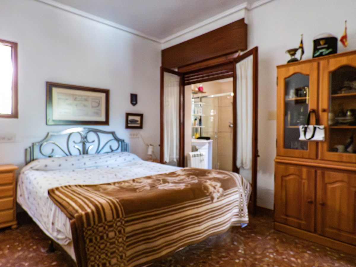 Villa for sale in Dehesa De Campoamor, Alicante, Spain