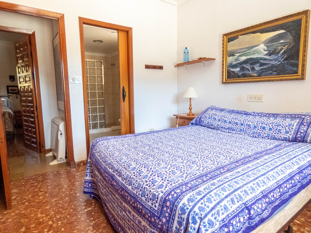 Villa for sale in Dehesa De Campoamor, Alicante, Spain