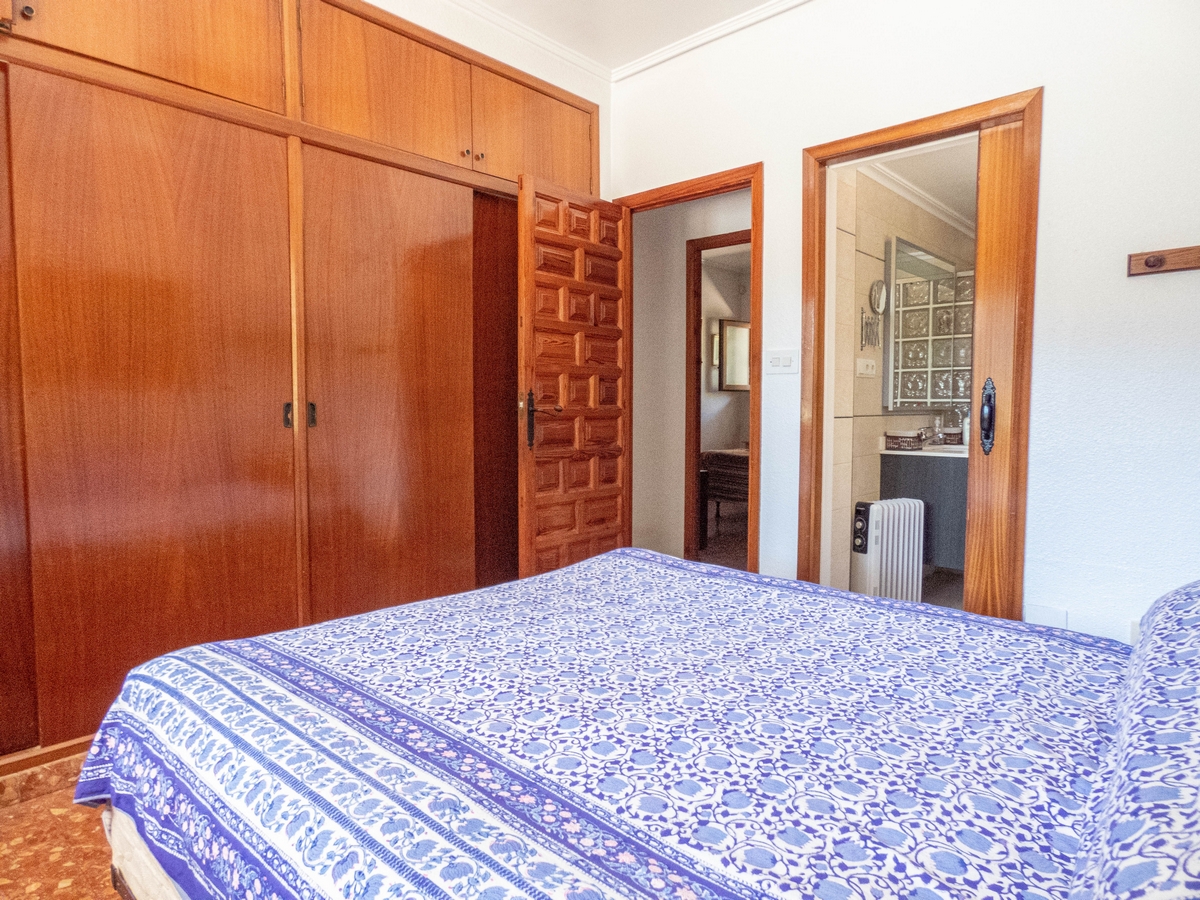Villa for sale in Dehesa De Campoamor, Alicante, Spain