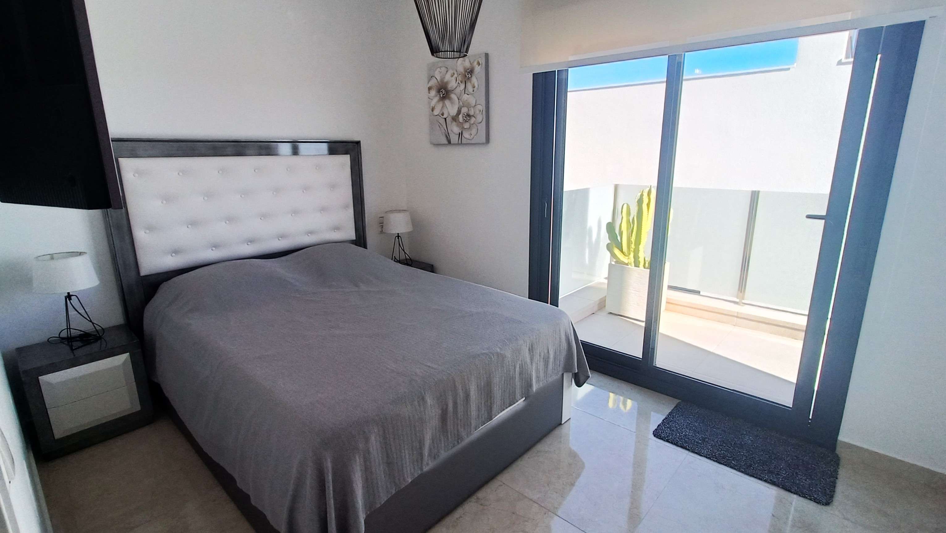 Villa en venta en Algorfa