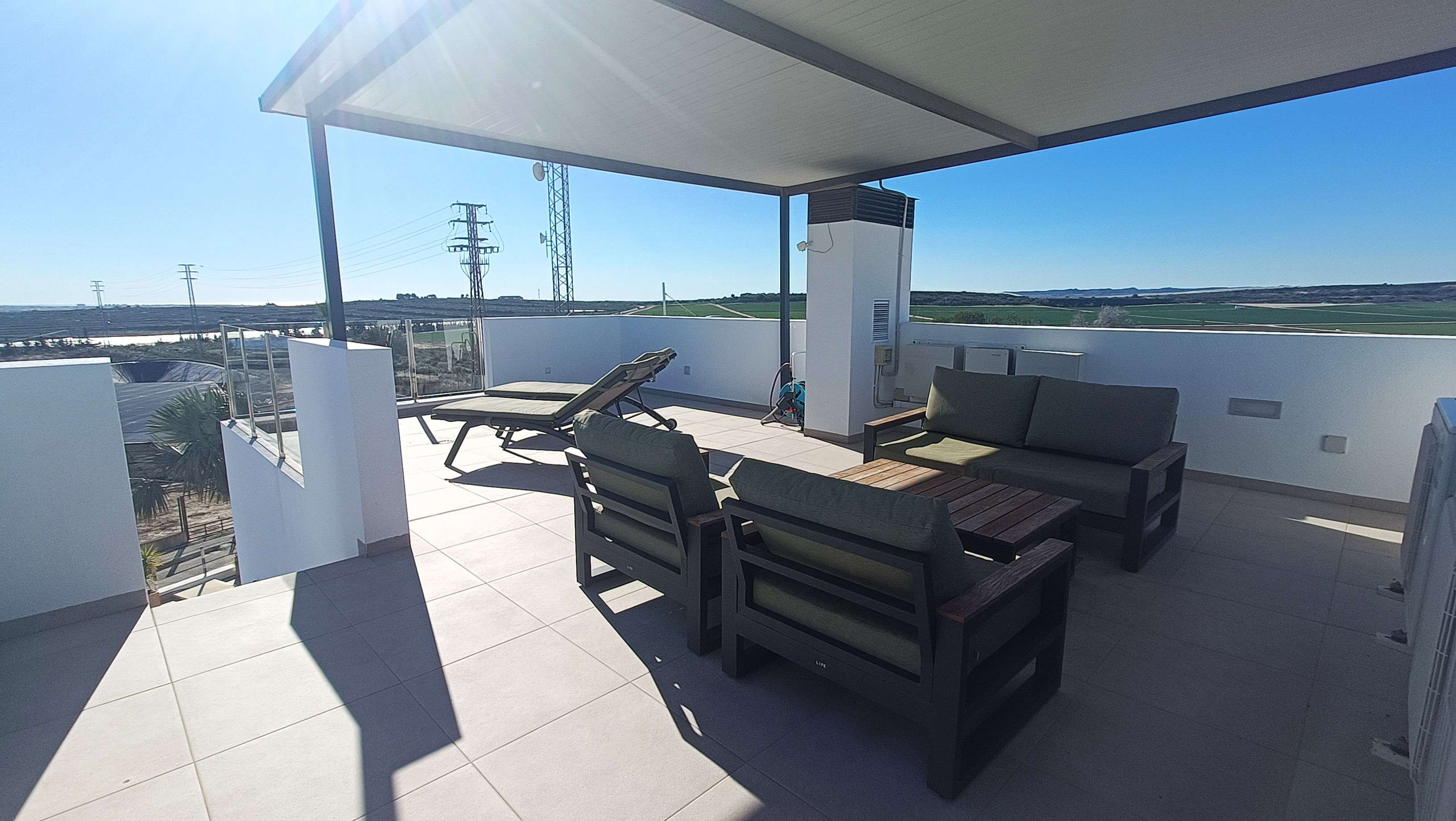 Villa en venta en Algorfa