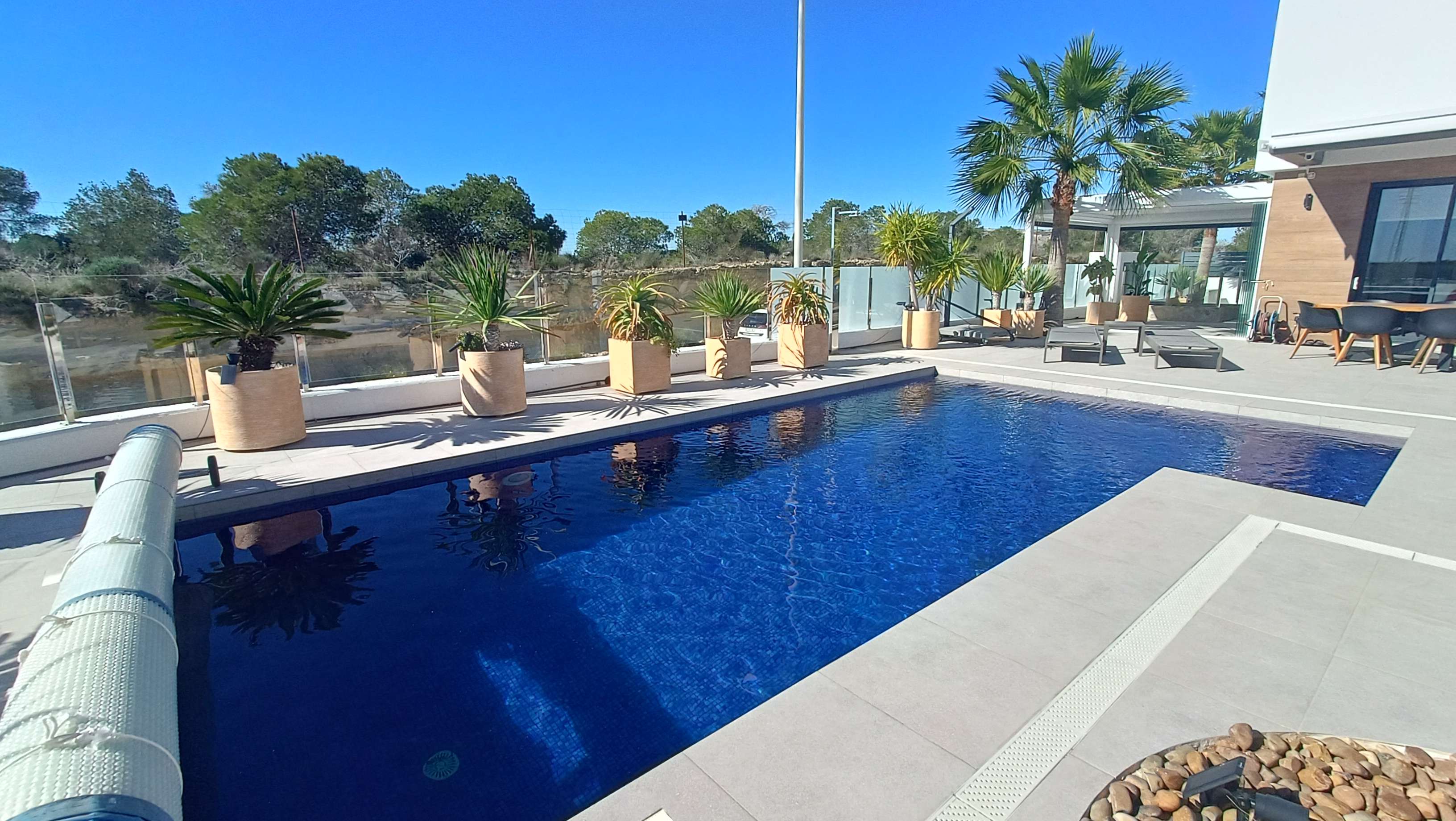 Villa en venta en Algorfa