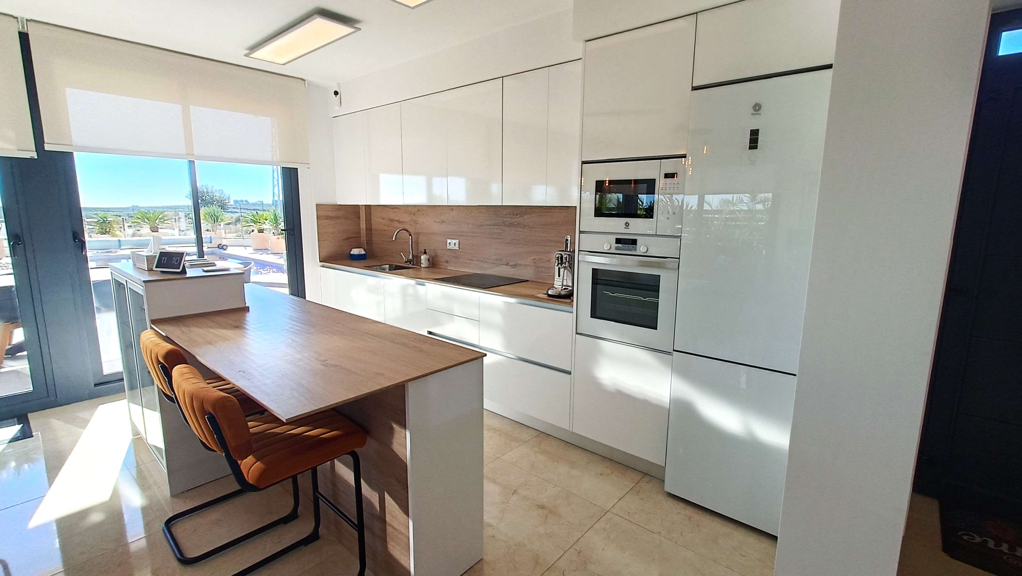 Villa en venta en Algorfa
