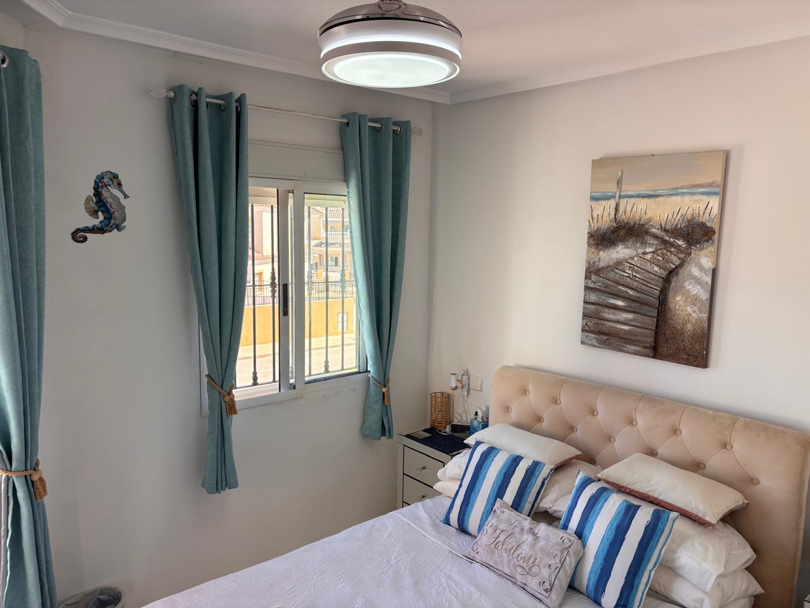 Villa for sale in El Campo, Alicante, Spain