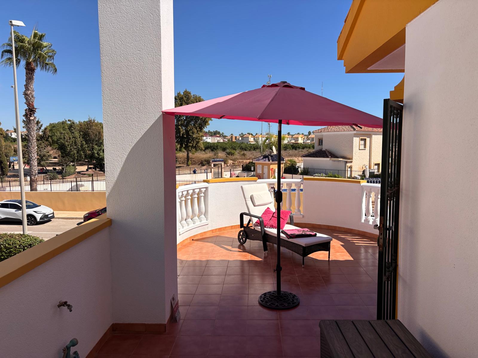 Villa for sale in El Campo, Alicante, Spain