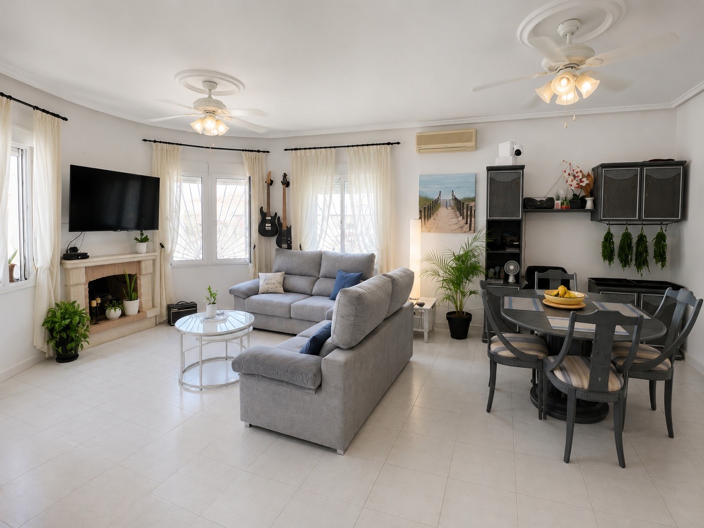 Villa for sale in Ciudad Quesada, Alicante, Spain