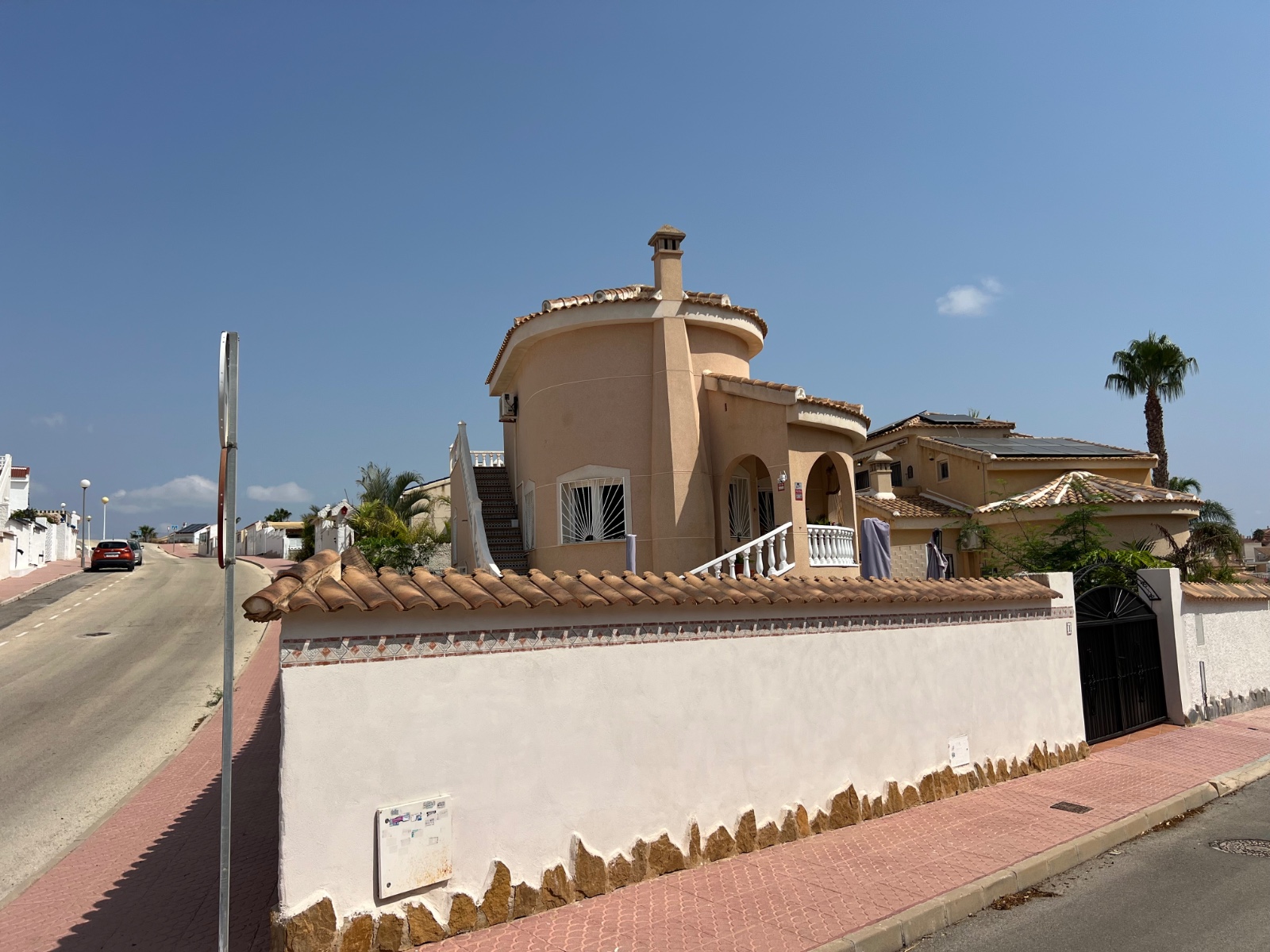 Villa for sale in Ciudad Quesada, Alicante, Spain