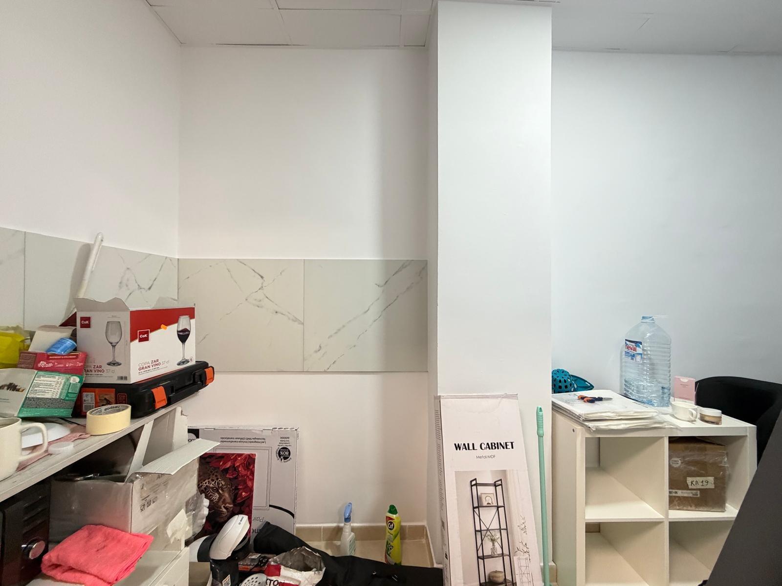 Commercial unit for sale in Torrevieja, Alicante, Spain