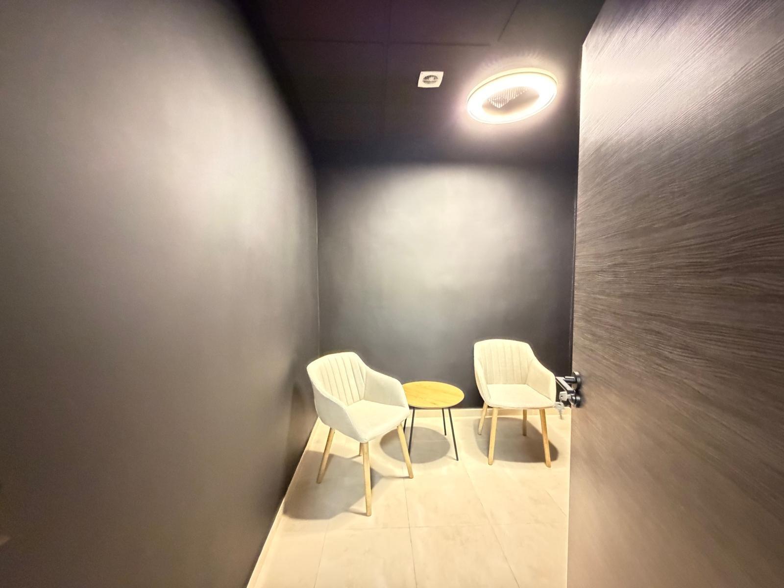Commercial unit for sale in Torrevieja, Alicante, Spain
