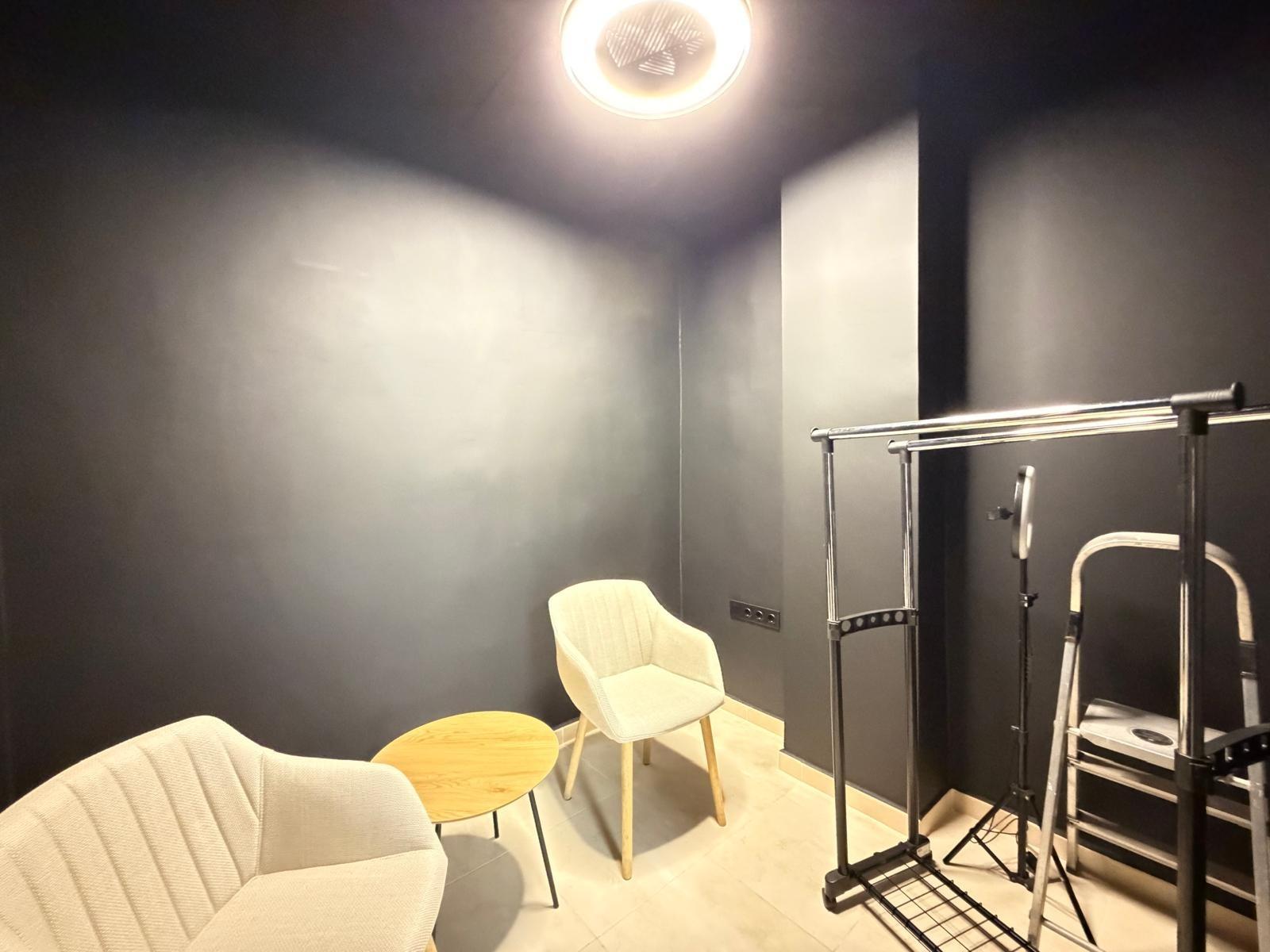 Commercial unit for sale in Torrevieja, Alicante, Spain