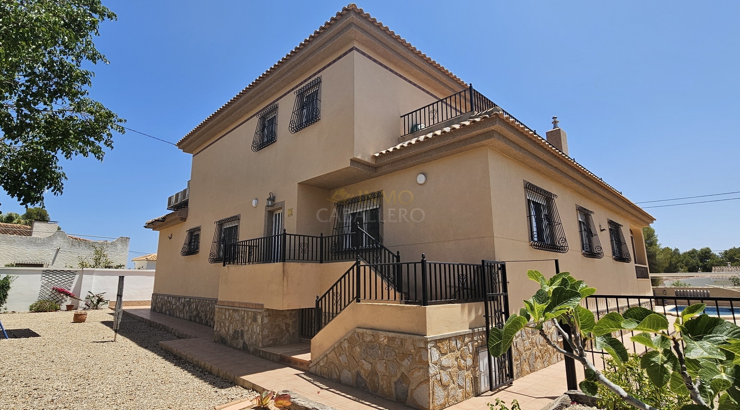 Villa for sale in Pinar De Campoverde, Alicante, Spain