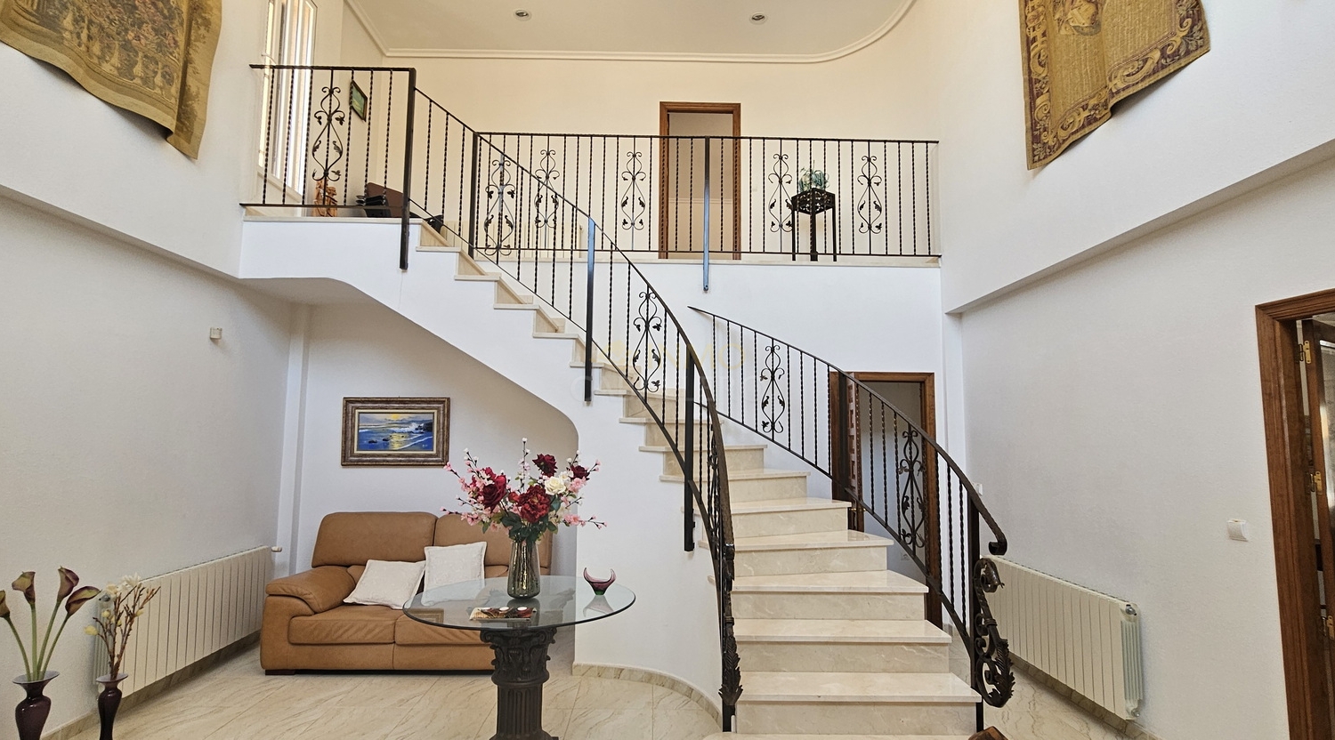 Villa for sale in Pinar De Campoverde, Alicante, Spain