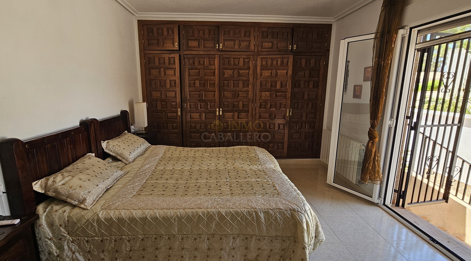 Villa for sale in Pinar De Campoverde, Alicante, Spain