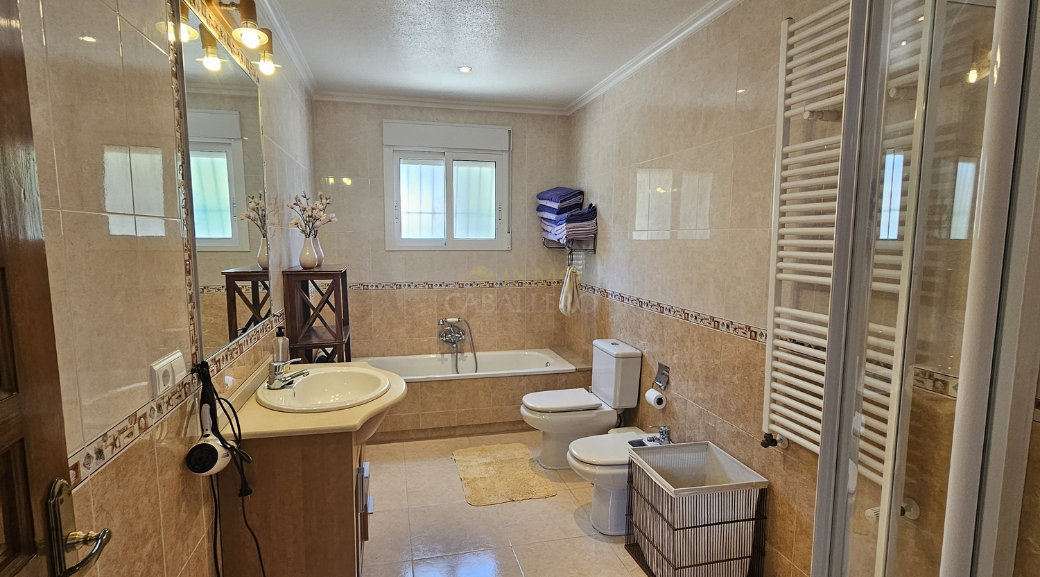 Villa for sale in Pinar De Campoverde, Alicante, Spain