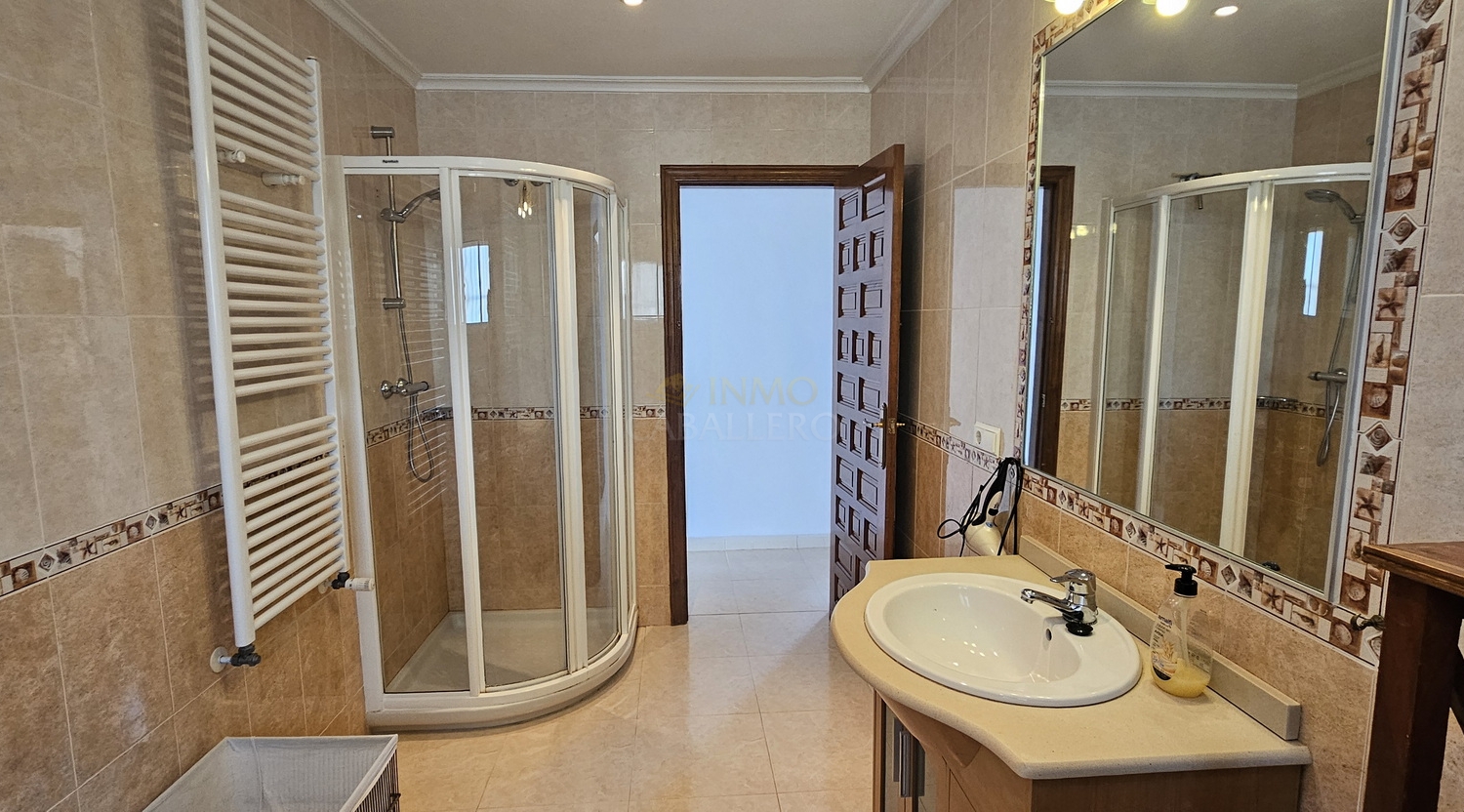 Villa for sale in Pinar De Campoverde, Alicante, Spain