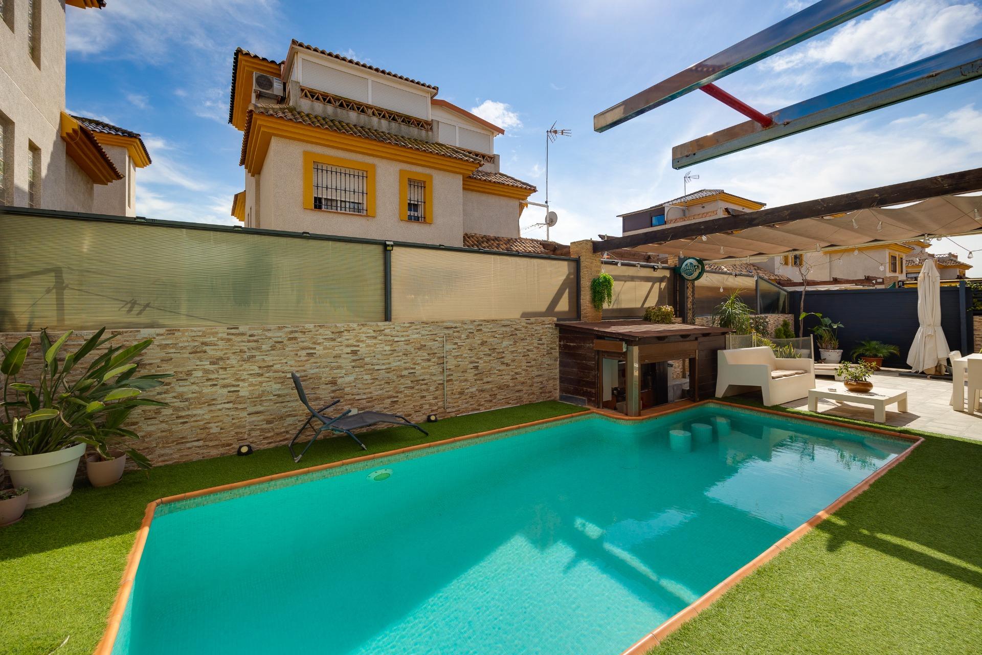Villa en venta en Los Montesinos