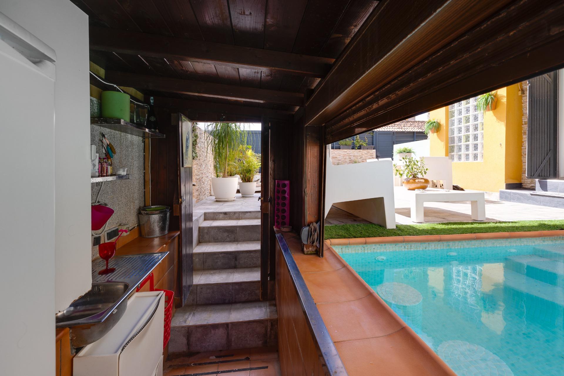 Villa en venta en Los Montesinos