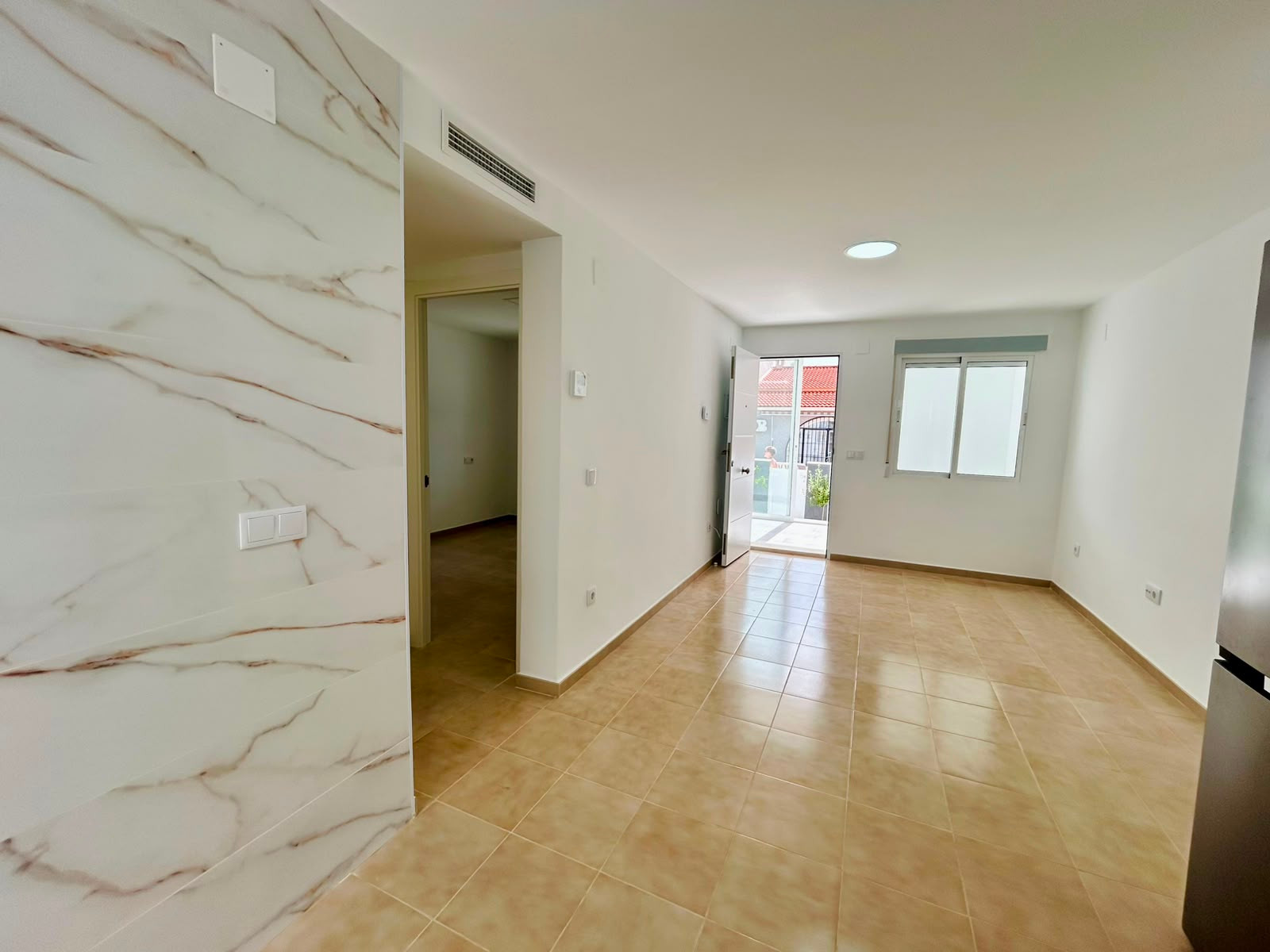 Bungalow for sale in La Siesta, Alicante, Spain