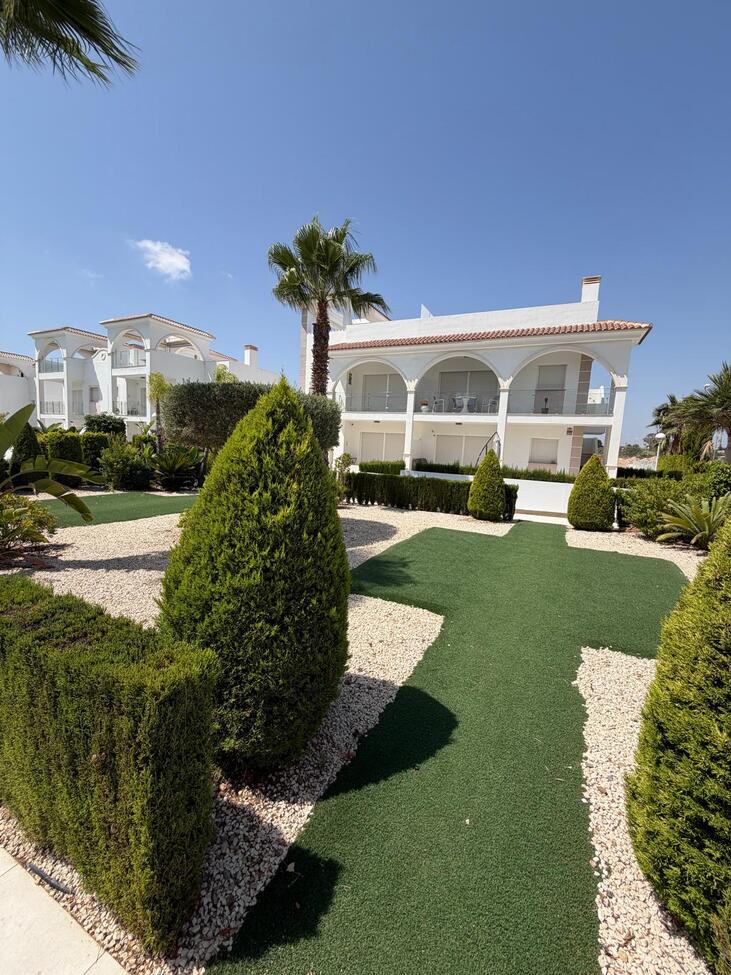 Bungalow for sale in Ciudad Quesada, Alicante, Spain