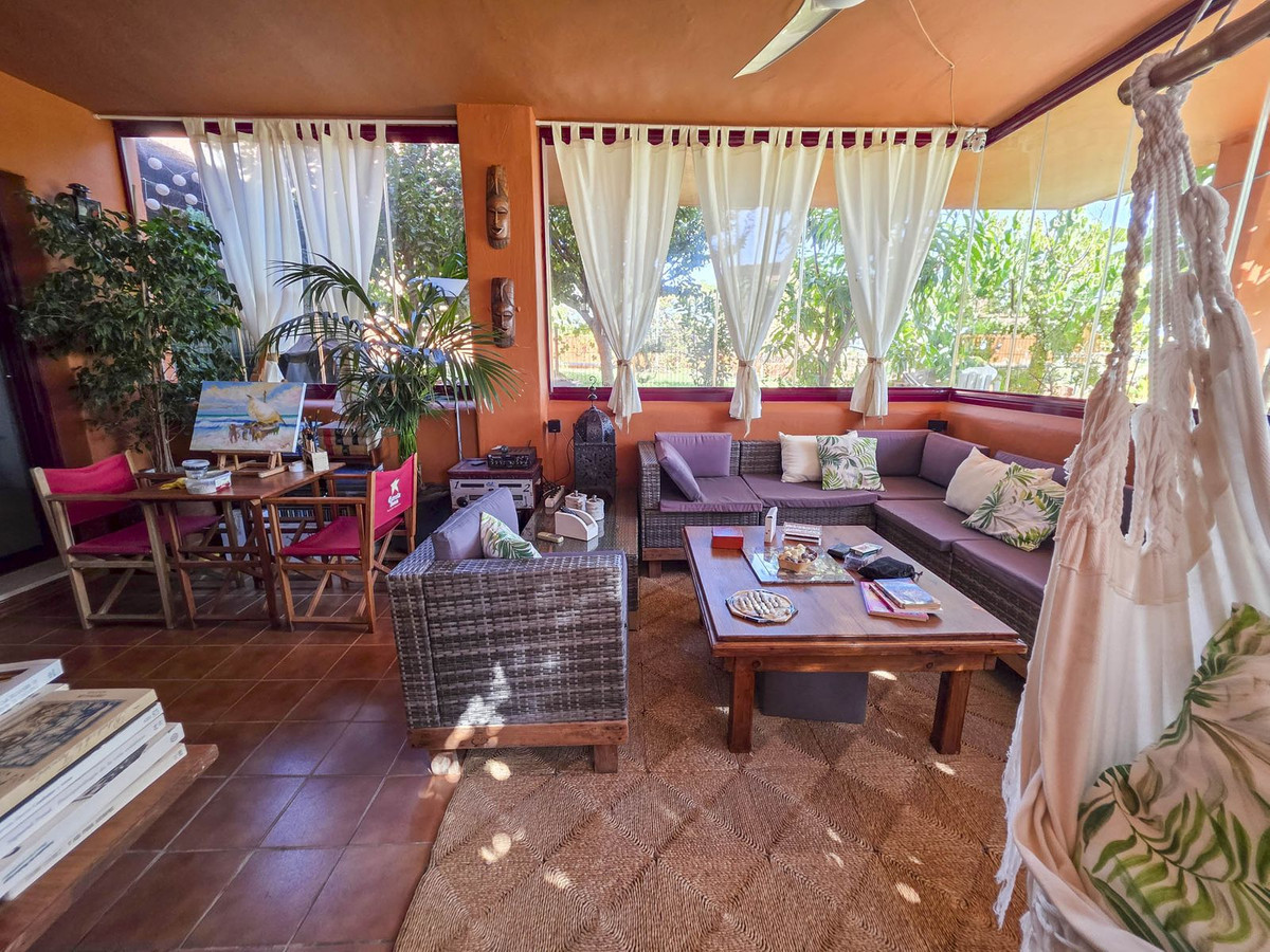Apartment for sale in La Duquesa, Málaga, Spain