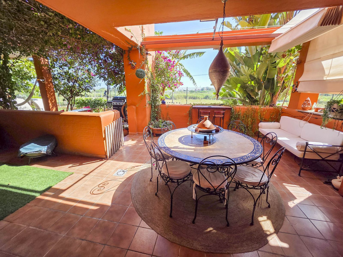 Apartment for sale in La Duquesa, Málaga, Spain