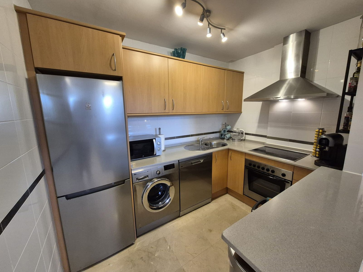 Piso en venta en La Duquesa