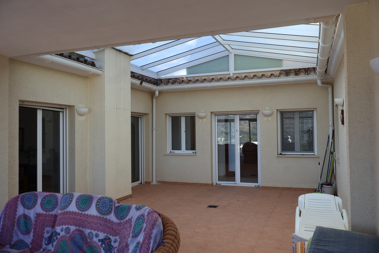 Villa for sale in La Sella Golf, Alicante, Spain