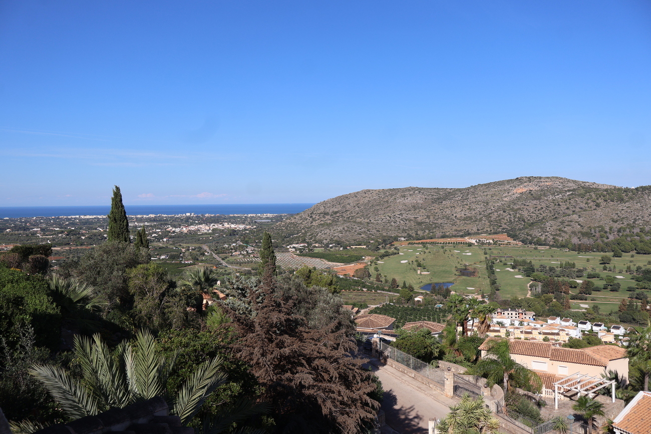Villa for sale in La Sella Golf, Alicante, Spain