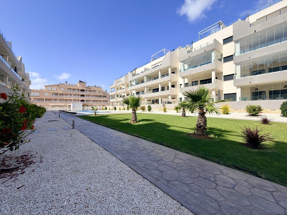 Piso en venta en Orihuela Costa