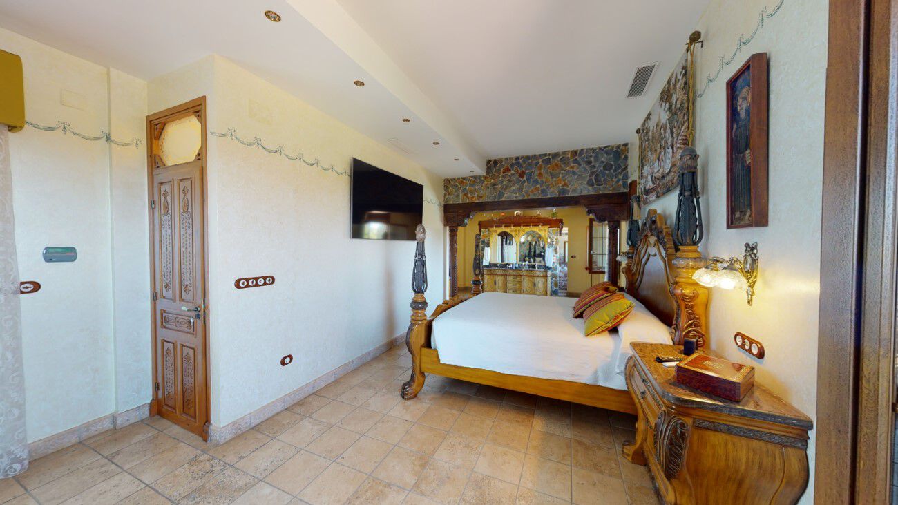 Villa for sale in Almoradi, Alicante, Spain