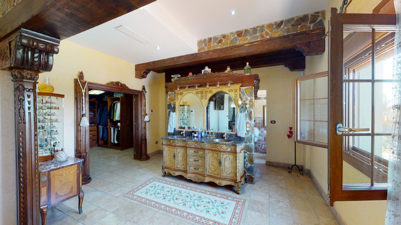 Villa for sale in Almoradi, Alicante, Spain