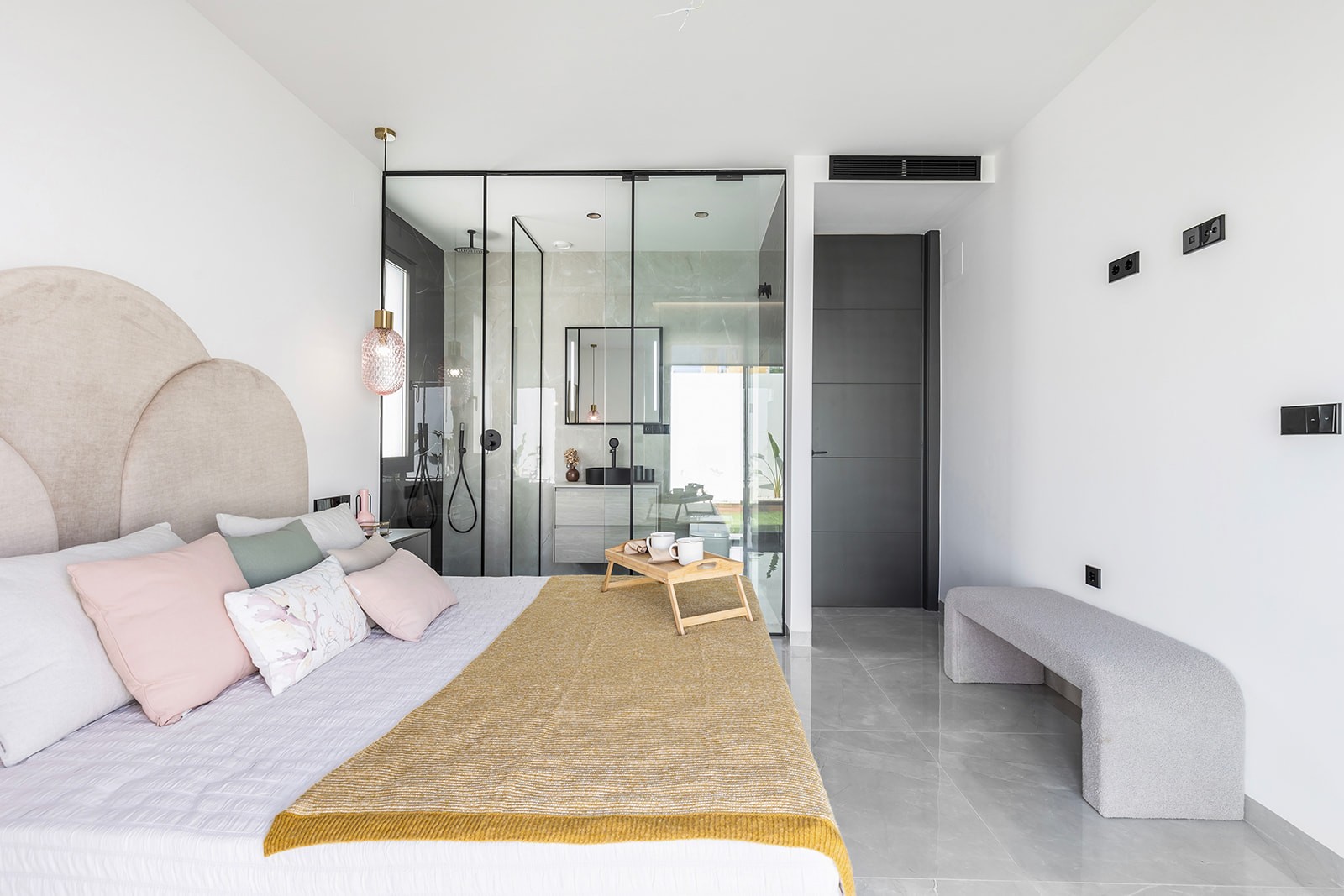 Villa for sale in El Chaparral, Alicante, Spain