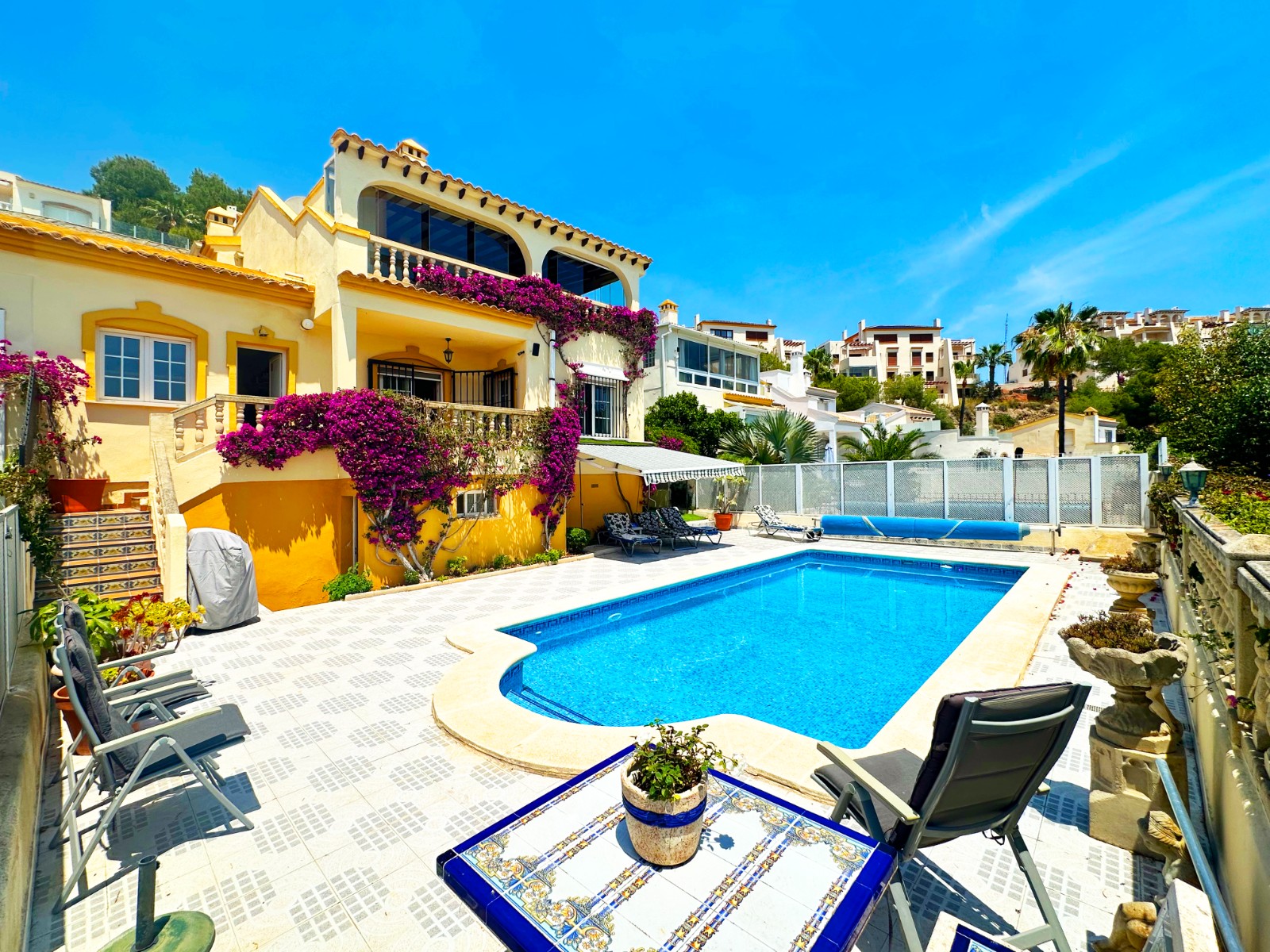 Villa en venta en Orihuela Costa