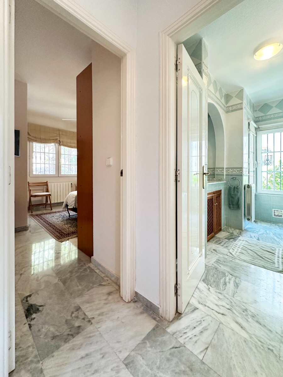 Villa en venta en Orihuela Costa